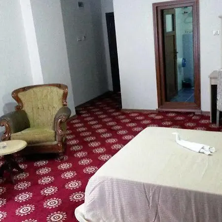 Hotel Kardelen 2*